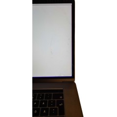 MacBook Pro 2017 15" i7 16GB 512GB SSD med Touchbar Space Grey (beg - läs not)