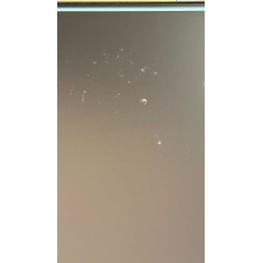 Brugt alt-i-én - Lenovo V530 24" All-in-One i5 8GB 256SSD Win 11 Pro (brugt med erstatningsfod, ridser*, pixelfejl)
