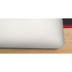 Brugt MacBook Pro - MacBook Pro M1 2020 Touchbar 8GB 256GB SSD Rumgrå (brugt med lille revne under skærm, små mærker skærm)