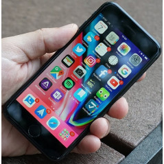Brugt iPhone - iPhone SE (2020) 64GB (2nd Generation) Sort (brugt med nyt batteri)