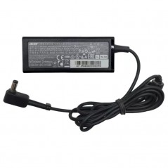 Acer computeroplader 45W med 5,5 mm x 1,7 mm stik med strømkabel (brugt)