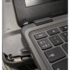 Brugt laptop 12" - Dell Chromebook 3100 11,6" HD 4 GB 32 GB (brugt med beskadiget kabinet)