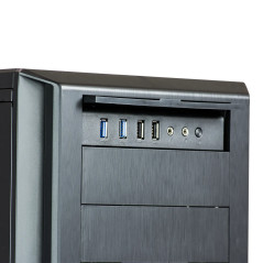 Phanteks Enthoo Pro gaming-computer med Intel i9 32GB 512GB SSD RTX2080 Ti Win 11 (brugt) Brugte gaming-computere - Phanteks Enthoo Pro gaming-computer med Intel i9 32GB 512GB SSD RTX2080 Ti Win 11 (brugt)